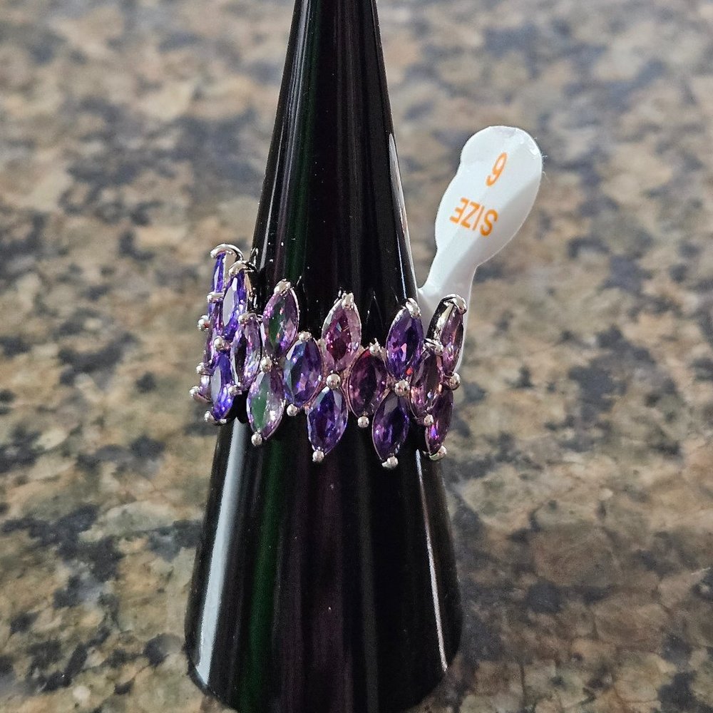 Bomb Party Ring RBP6460 "Mystic Heart" Array of Amethyst Cubic Zirconia Sz 6